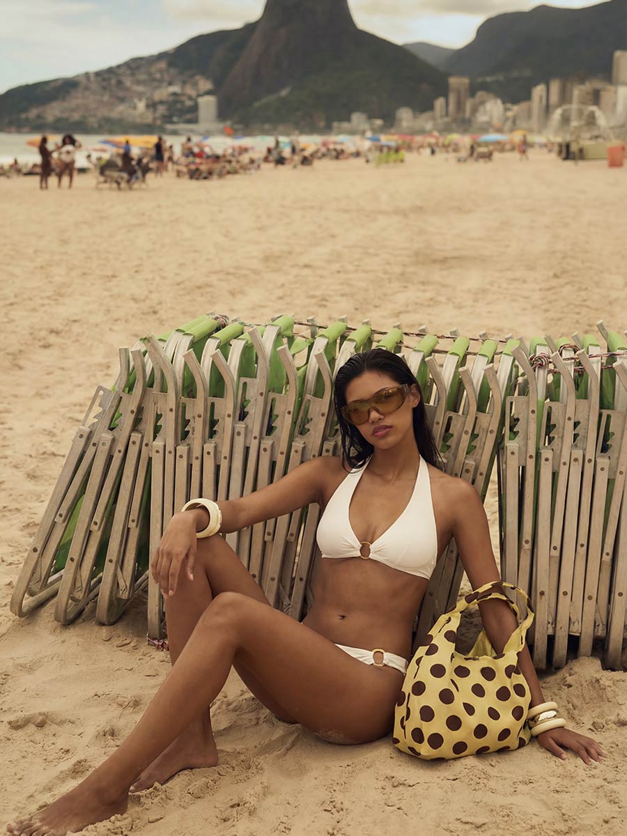 Malibu Mood Bikini Top – Coconut Milk